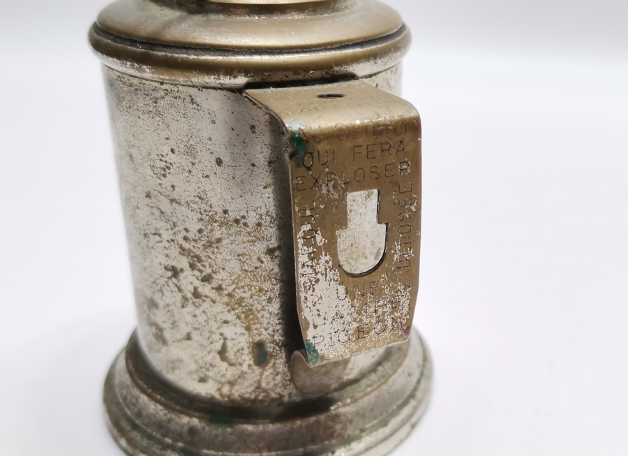 ÜZERİ YAZILI NADİR VAGON LAMBASI