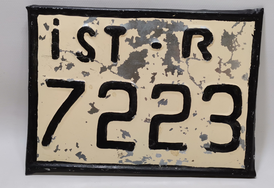 1950 LERDEN ÇOK NADİR İSTANBUL ARAÇ PLAKASI