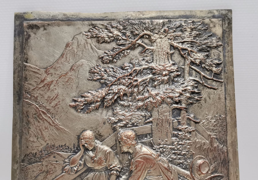 AVRUPA YAPIMI KABARTMA İŞÇİLİKLİ GÜMÜŞ KAPLAMA PANO