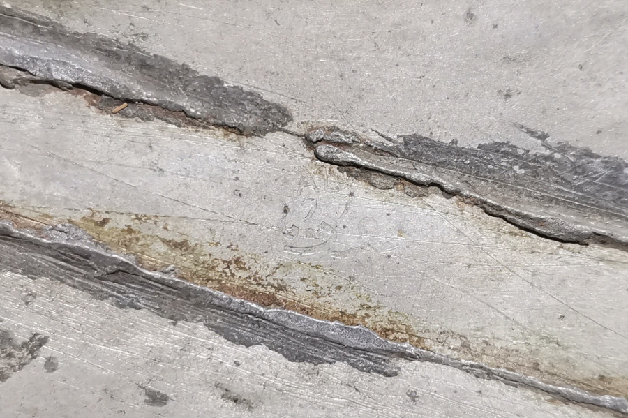 İÇİ OSMANLICA YAZILI OSMANLI DÖNEMİ ASKER TÜTÜN TABAKASI