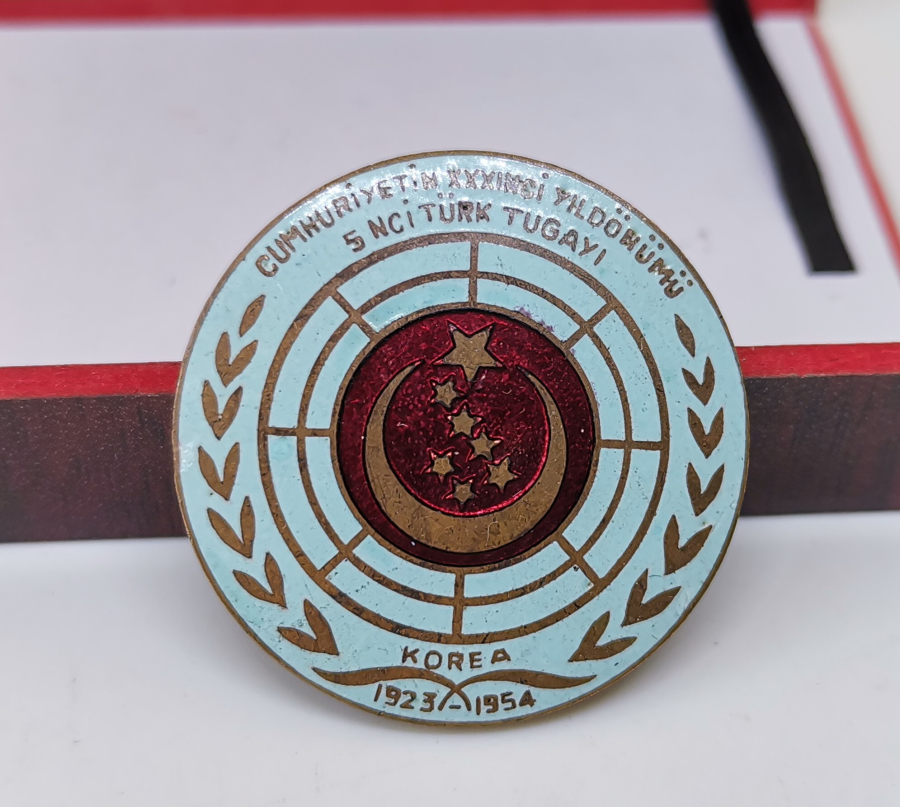 MİNELİ KORE HARBİ ROZETİ