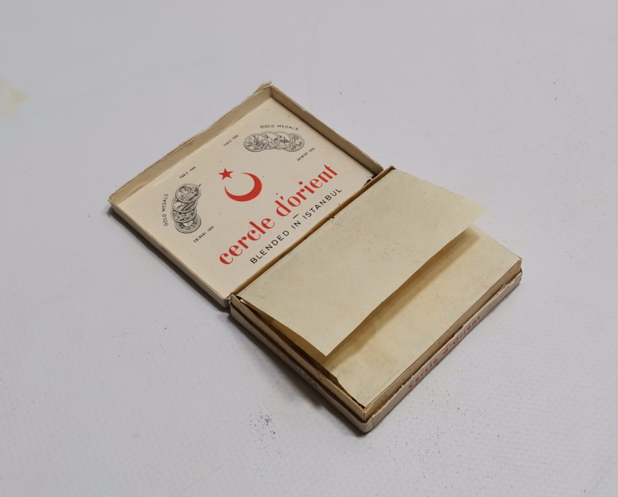 ORJİNAL KUTUSUNDA ANTİKA SİGARA