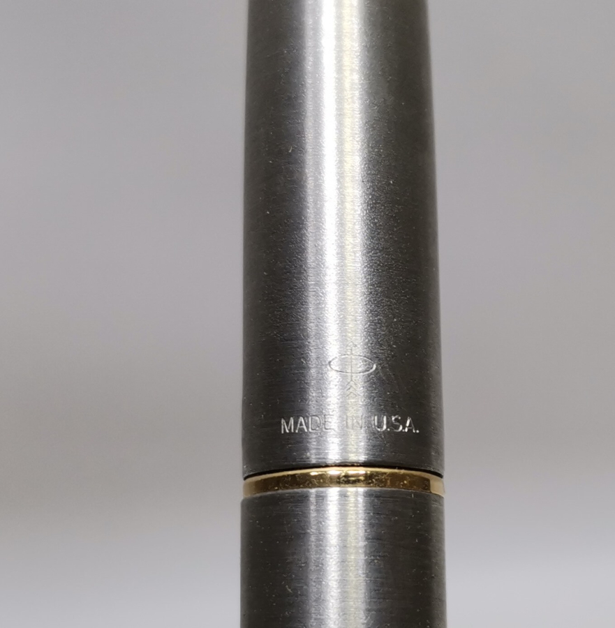 ORJİNAL KUTUSUNDA PARKER DOLAM KALEM