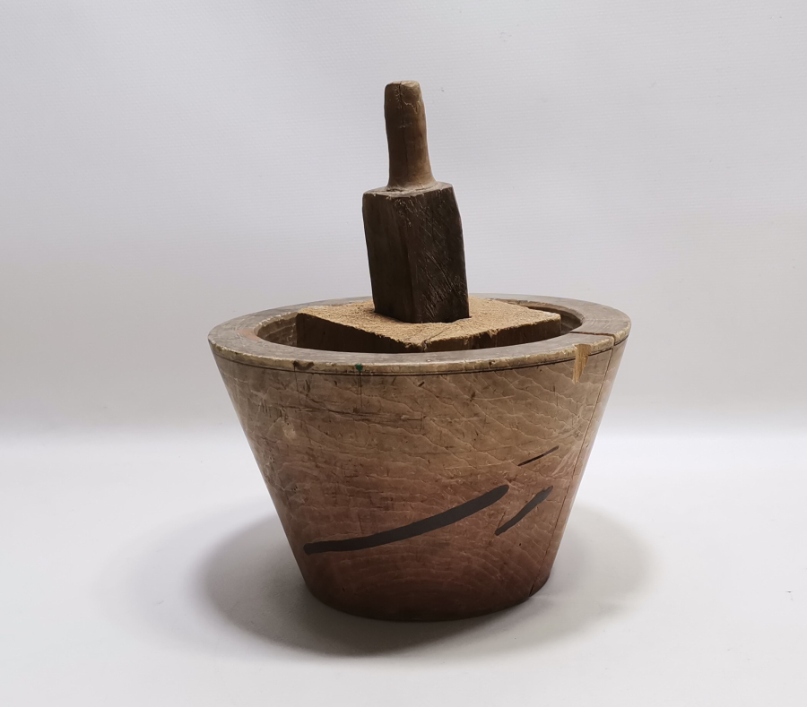 OSMANLI DÖNEMİ AHŞAP FES KALIBI