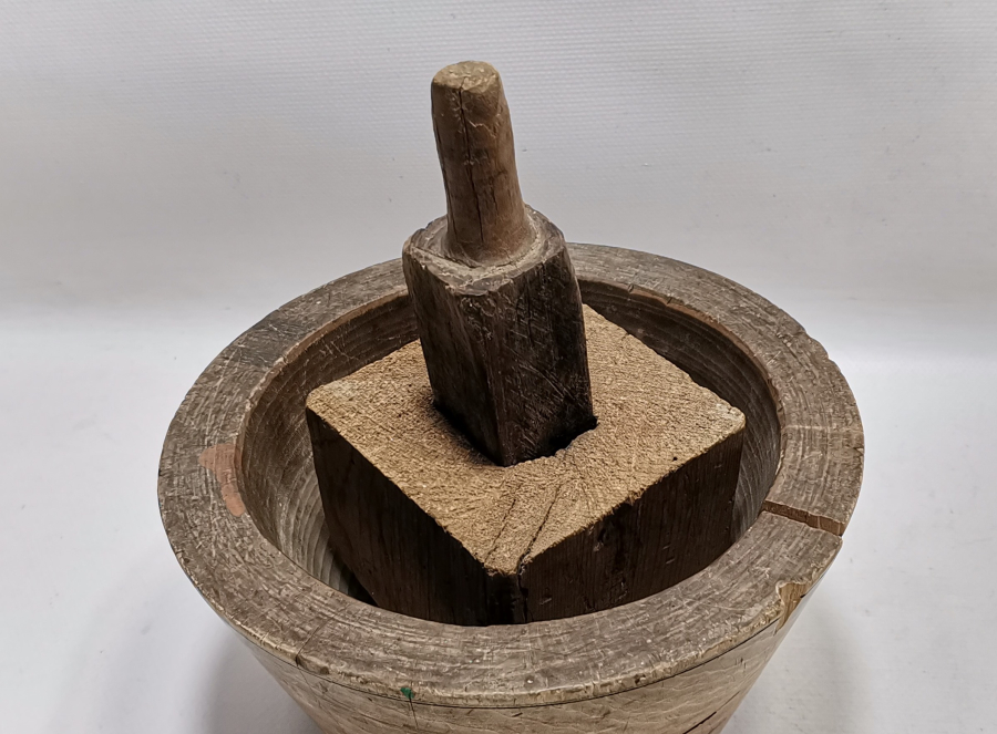 OSMANLI DÖNEMİ AHŞAP FES KALIBI
