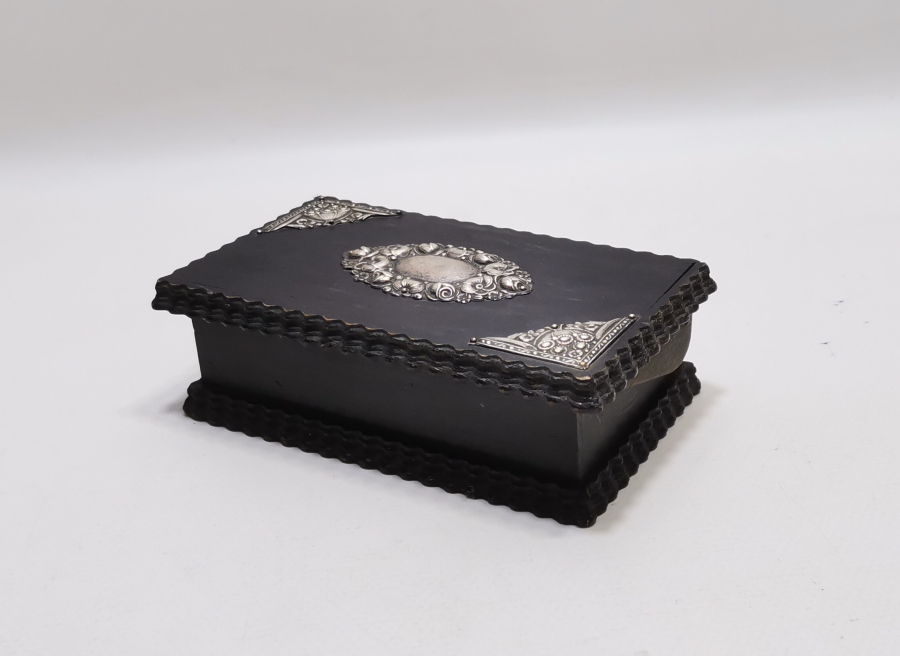 OSMANLI DÖNEMİ GÜMÜŞ APLİKLİ KUTU