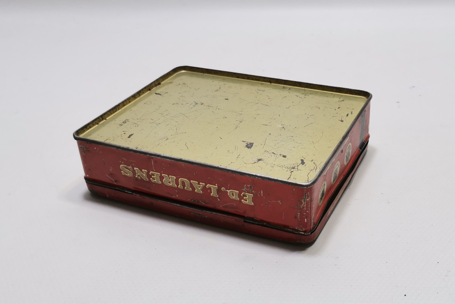 OSMANLI DÖNEMİ HİDİV BÖLGESİ TENEKE SİGARA KUTUSU