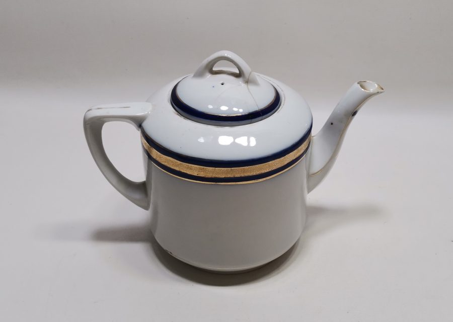 OSMANLI DÖNEMİ KUZNETSOV PORSELEN ÇAYDANLIK