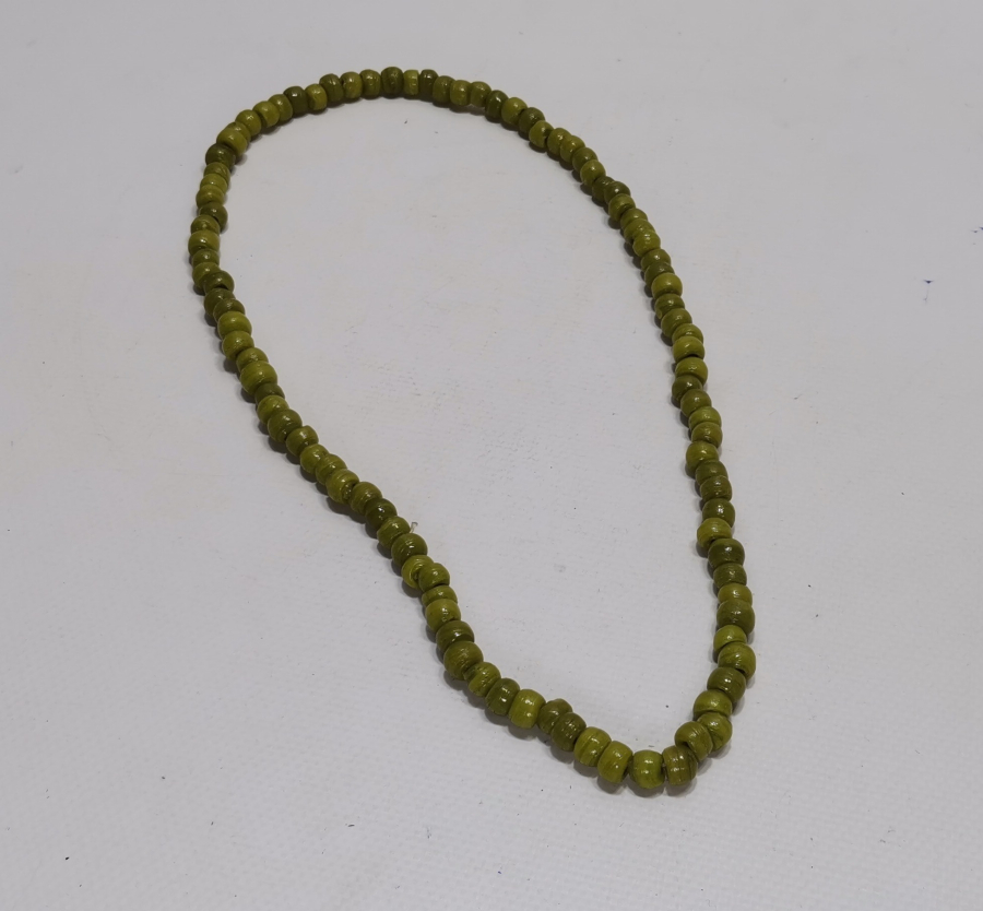 OSMANLI DÖNEMİ NADİR RENKTE ÜFLEME CAMDAN MAMUL OPAL KOLYE