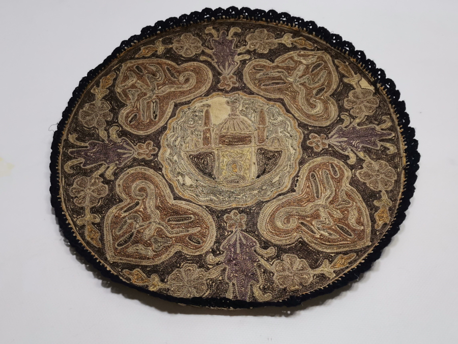 OSMANLI DÖNEMİ SUZANİ İŞÇİLİKLİ SİNİ ÖRTÜSÜ