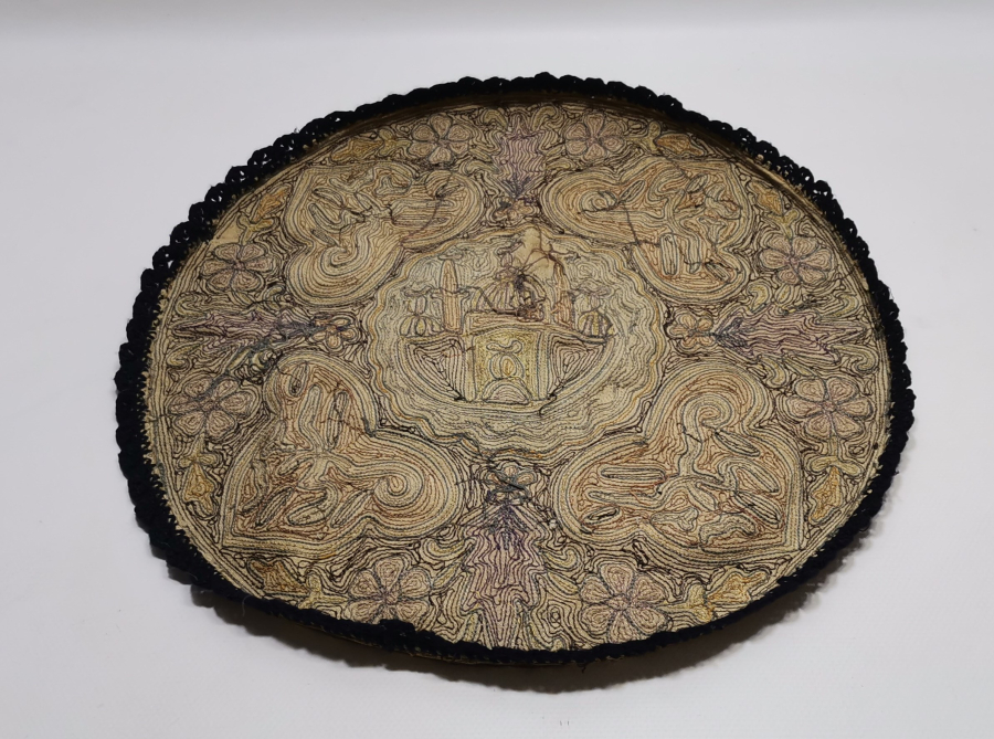 OSMANLI DÖNEMİ SUZANİ İŞÇİLİKLİ SİNİ ÖRTÜSÜ