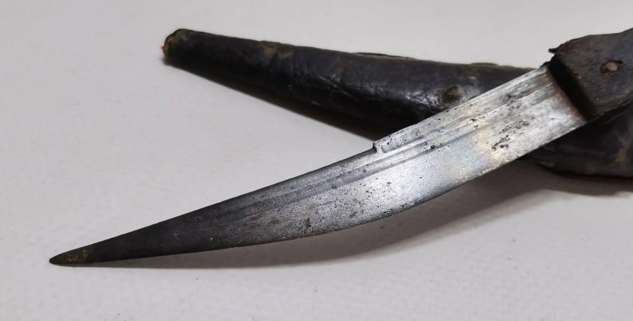 OSMANLI DÖNEMİ UCU YALMANLI NADİR FORMDA KIZ KAMASI