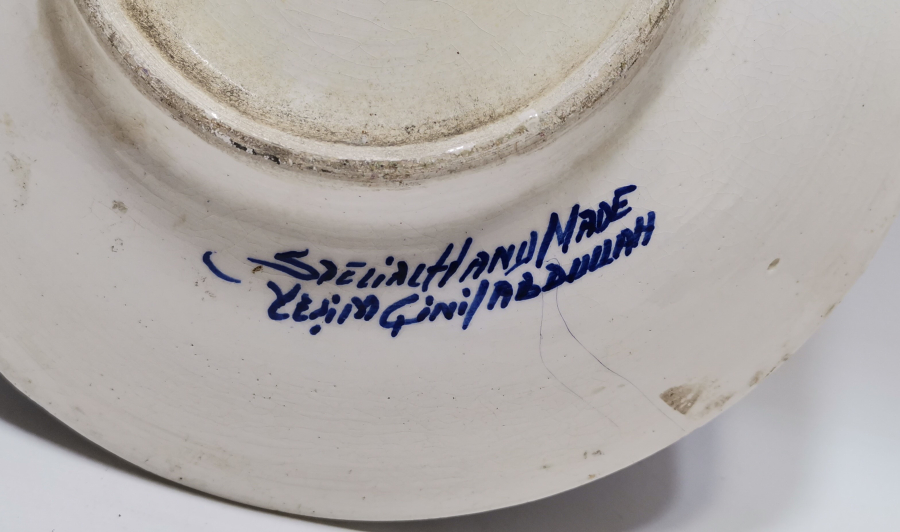 SANATÇI İMZALI KÜTAHYA YAPIMI EL BOYAMA DUVAR TABAĞI