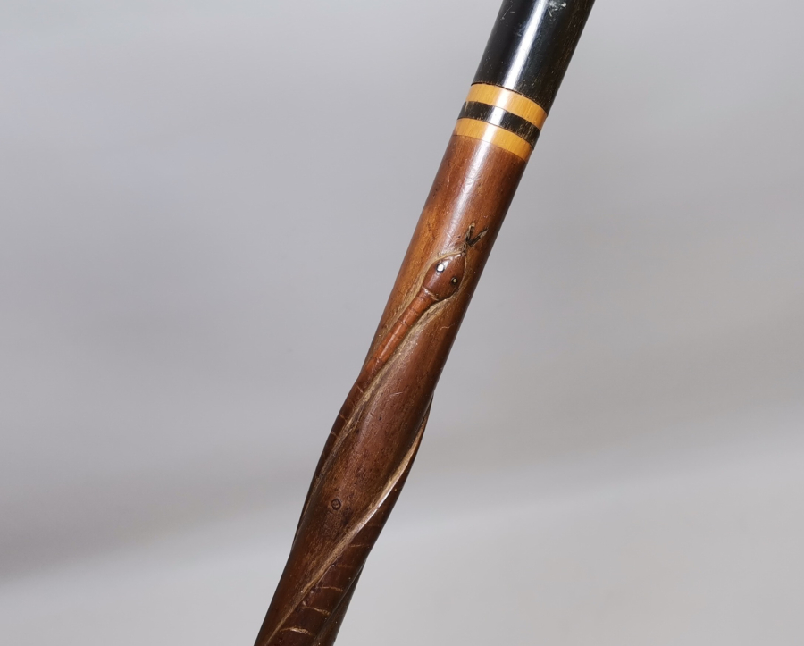 OSMANLI DÖNEMİ AT BAŞLI BOYNUZDAN MAMUL ADİLCEVAZ İŞİ ÇOK NADİR ÇERKES AT KAMÇISI