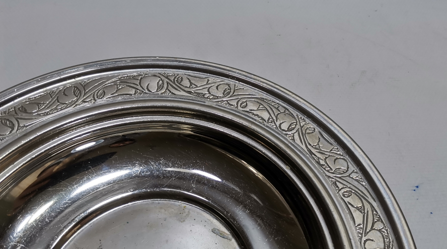 TAMAMI EL İŞİ ANTİKA KAPAKLI BAKIR TABAK