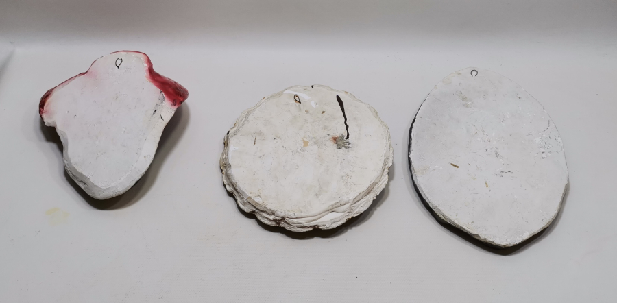 3 ADET ANTİKA DUVAR SÜSÜ