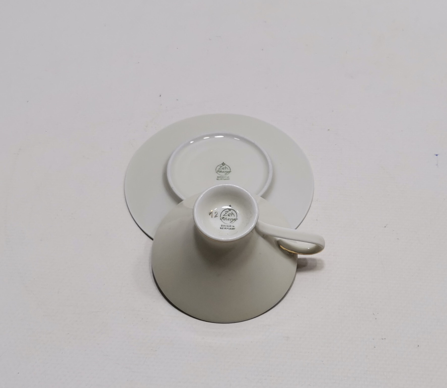 BAVARİA MARKA ANTİKA PORSELEN KAHVE FİNCANI