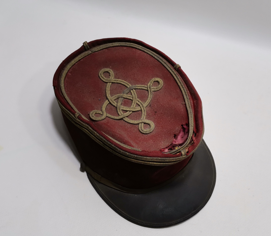 KURTULUŞ SAVAŞI DÖNEMİ GÜMÜŞ SIRMALI ÇOK NADİR YUNAN SUBAY ŞAPKASI