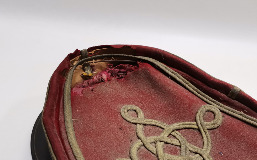 KURTULUŞ SAVAŞI DÖNEMİ GÜMÜŞ SIRMALI ÇOK NADİR YUNAN SUBAY ŞAPKASI