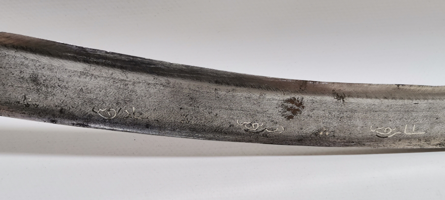 OSMANLI DÖNEMİ GÜMÜŞ ÇAKMA İŞÇİLİKLİ ÇOK NADİR YENİÇERİ CELLAT YATAĞANI