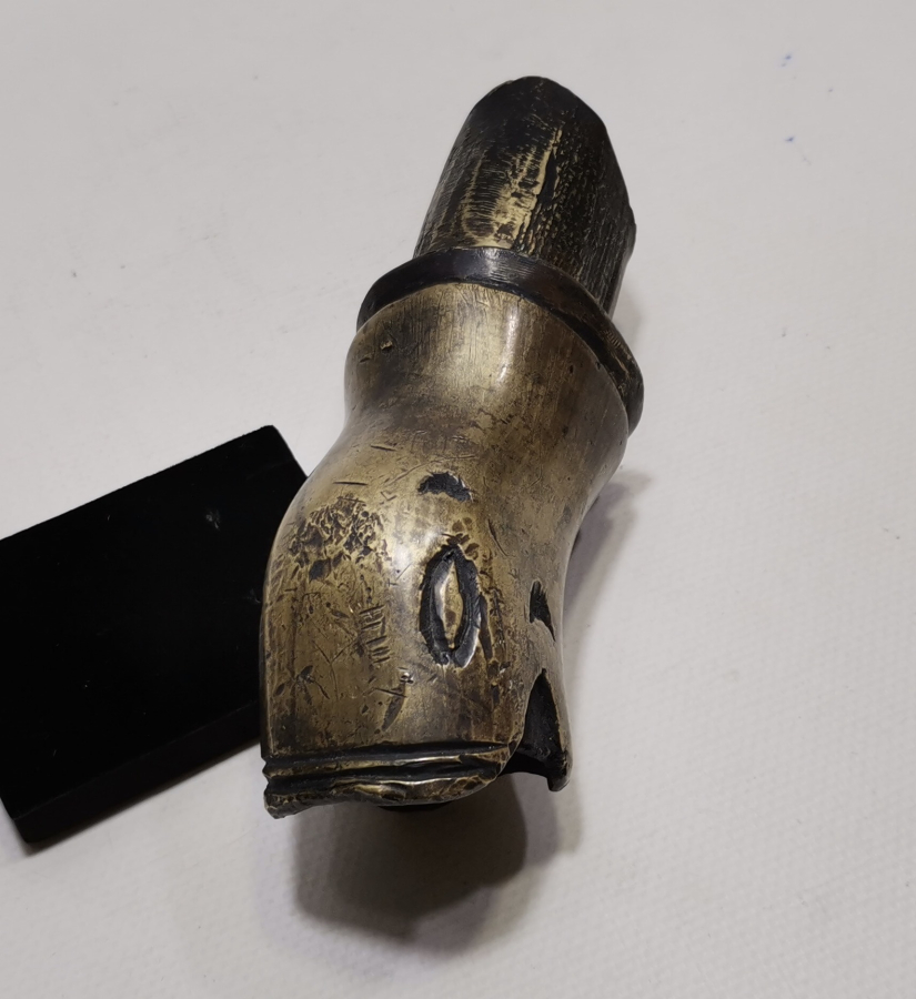 OSMANLI DÖNEMİ NADİR FORMDA ASLAN BAŞLI BRONZ HORHOR