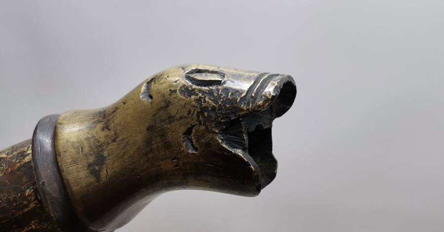 OSMANLI DÖNEMİ NADİR FORMDA ASLAN BAŞLI BRONZ HORHOR