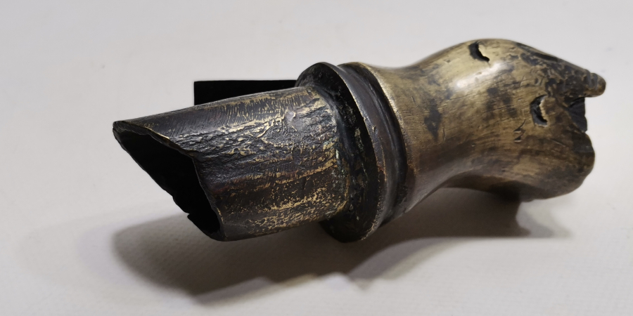 OSMANLI DÖNEMİ NADİR FORMDA ASLAN BAŞLI BRONZ HORHOR