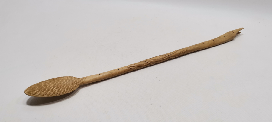 OSMANLI DÖNEMİ NADİR FORMDA TEKKE İŞİ SIRT KAŞIYICI