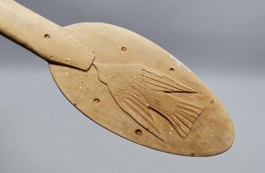 OSMANLI DÖNEMİ NADİR FORMDA TEKKE İŞİ SIRT KAŞIYICI