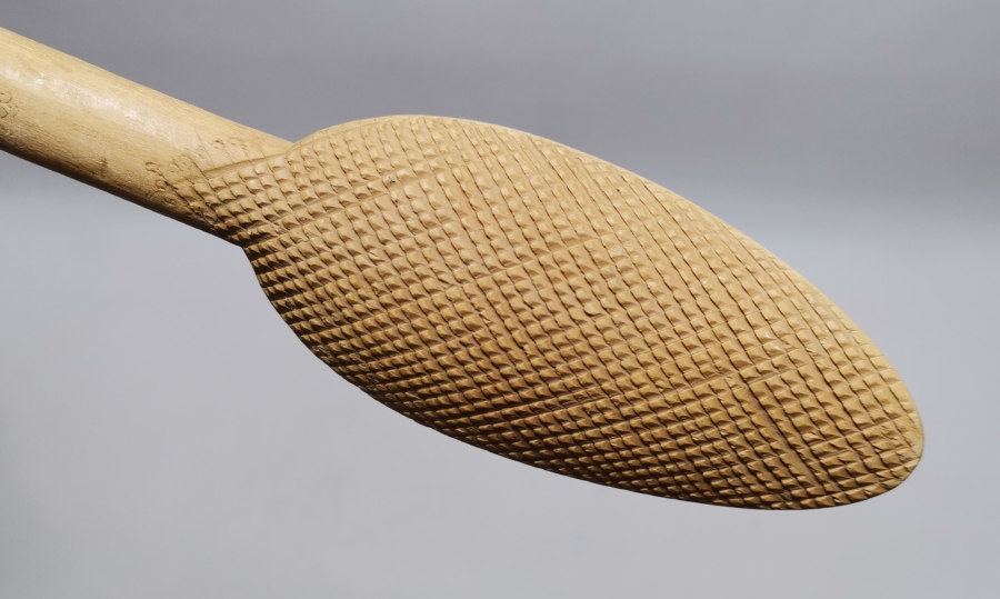 OSMANLI DÖNEMİ NADİR FORMDA TEKKE İŞİ SIRT KAŞIYICI