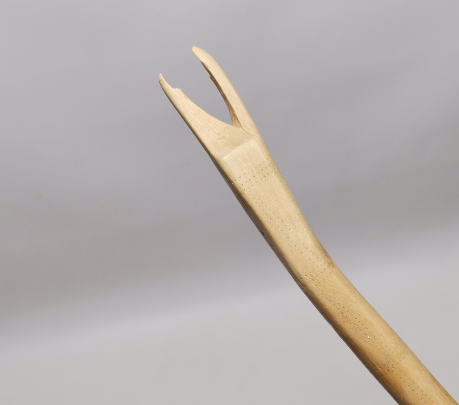 OSMANLI DÖNEMİ NADİR FORMDA TEKKE İŞİ SIRT KAŞIYICI