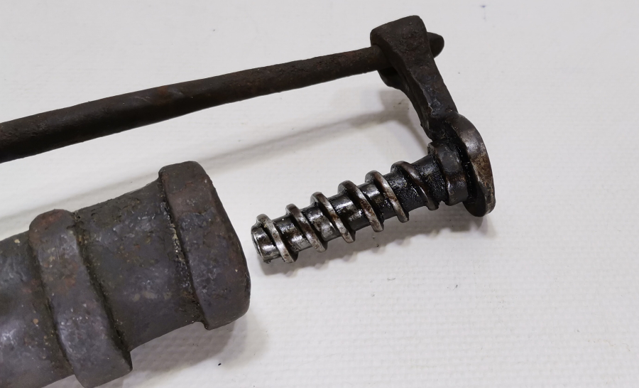 ÜZERİ OSMANLICA YAZILI OSMANLI DÖNEMİ EL YAPIMI NADİR KİLİT