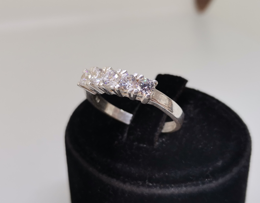 BEŞ TAŞ GÜMÜŞ YÜZÜK