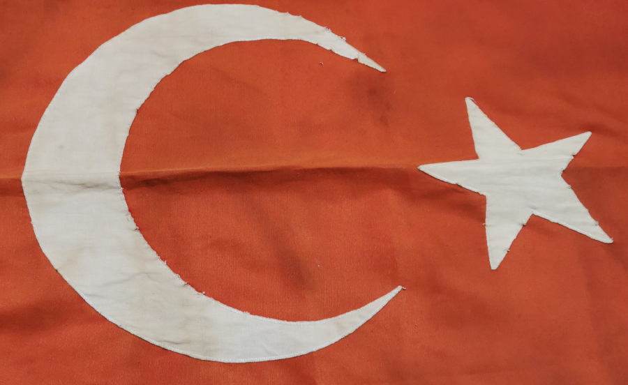 BÜYÜK BOY ANTİKA BAYRAK