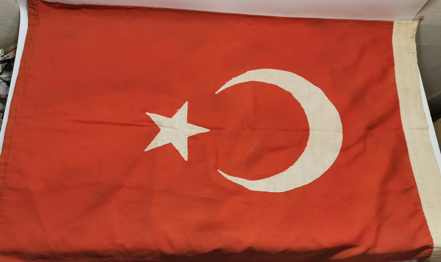 BÜYÜK BOY ANTİKA BAYRAK