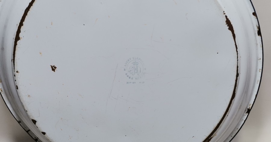 BÜYÜK BOY ANTİKA KUĞULU EMAYE TEPSİ