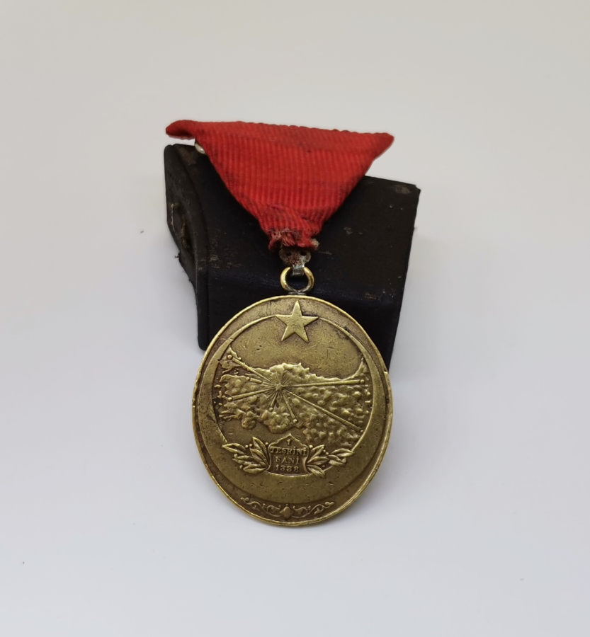 ORJİNAL KURDELASI İLE İSTİKLAL SAVAŞI MADALYASI - İSTİKLAL MADALYASI