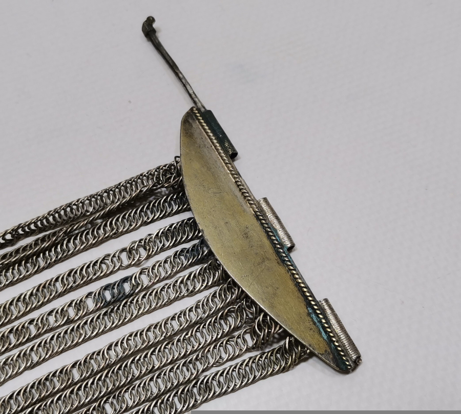 OSMANLI DÖNEMİ ERKEN DÖNEM GÜMÜŞ ÜZERİ ALTIN VERMEYLİ NADİR BİNDALLI BİLEZİĞİ