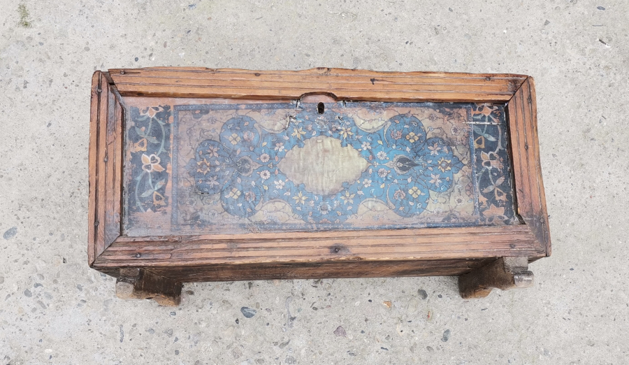 OSMANLI DÖNEMİ NADİR FORMDA SANDIK