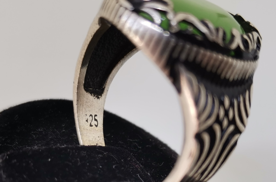 SEDEF TAŞLI GÜMÜŞ YÜZÜK