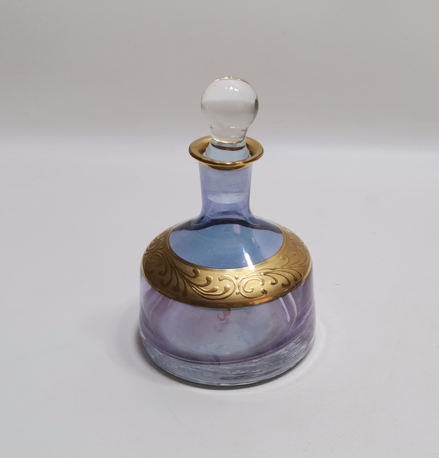 ÜZERİ ALTIN VARAKLI ANTİKA CAM SÜRAHİ- LİKÖRLÜK