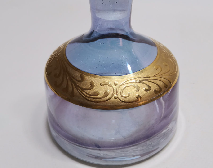 ÜZERİ ALTIN VARAKLI ANTİKA CAM SÜRAHİ- LİKÖRLÜK