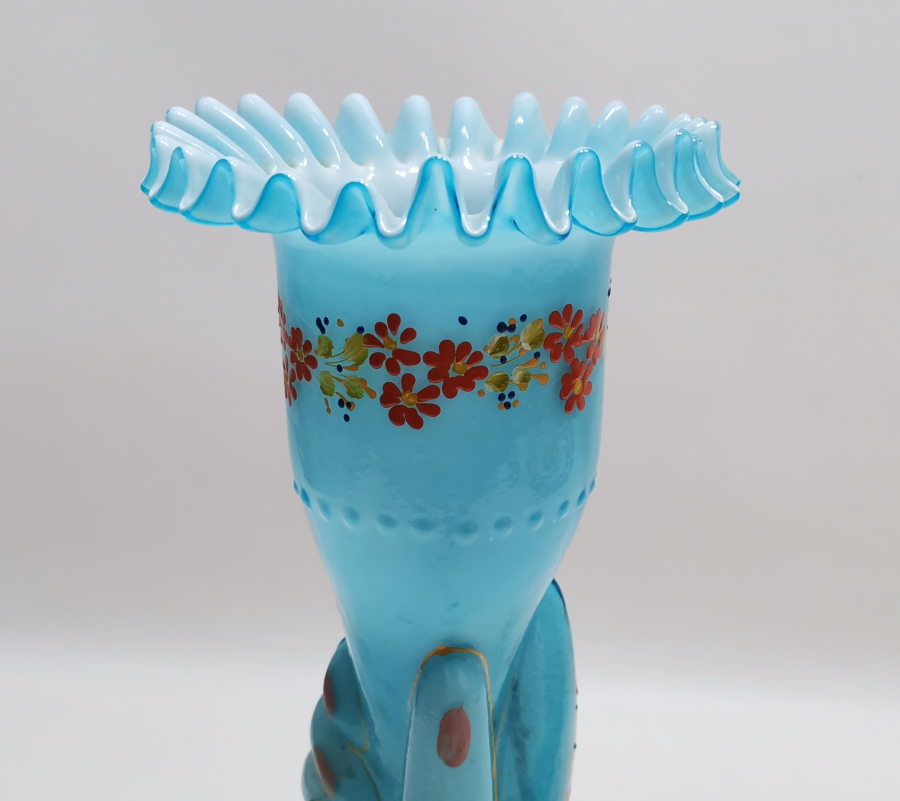 ÜZERİ MİNE İŞÇİLİKLİ EL BOYAMA HANIMELİ VAZO