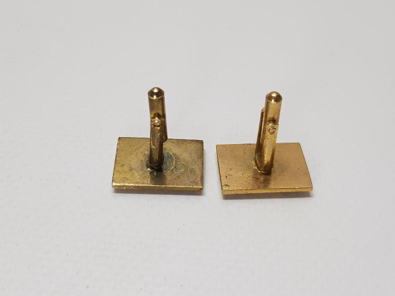 3. ORDU KOMUTANLIĞI BİR ÇİFT ALTIN KAPLAMA KOL DÜĞMESİ