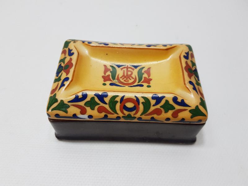 CONSTANTINOPLE - OSMANLI DÖNEMİ TURMAC PORSELEN SİGARALIK VE KÜL TABLASI