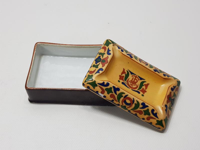 CONSTANTINOPLE - OSMANLI DÖNEMİ TURMAC PORSELEN SİGARALIK VE KÜL TABLASI