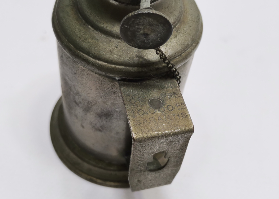 ÜZERİ YAZILI NADİR VAGON LAMBASI