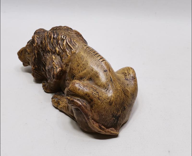 ANTİKA SERAMİK ASLAN BİBLOSU