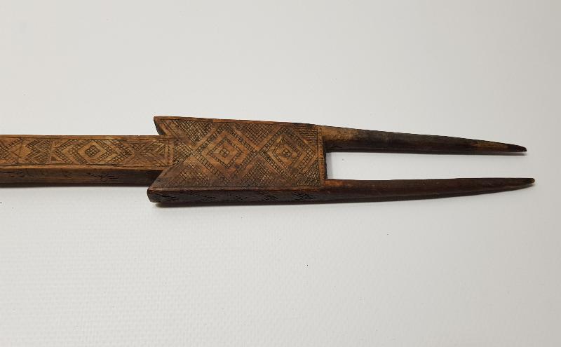 BURSA İŞİ ÜZERİ FUL İŞLEMELİ VE YAZILI HÖREKE