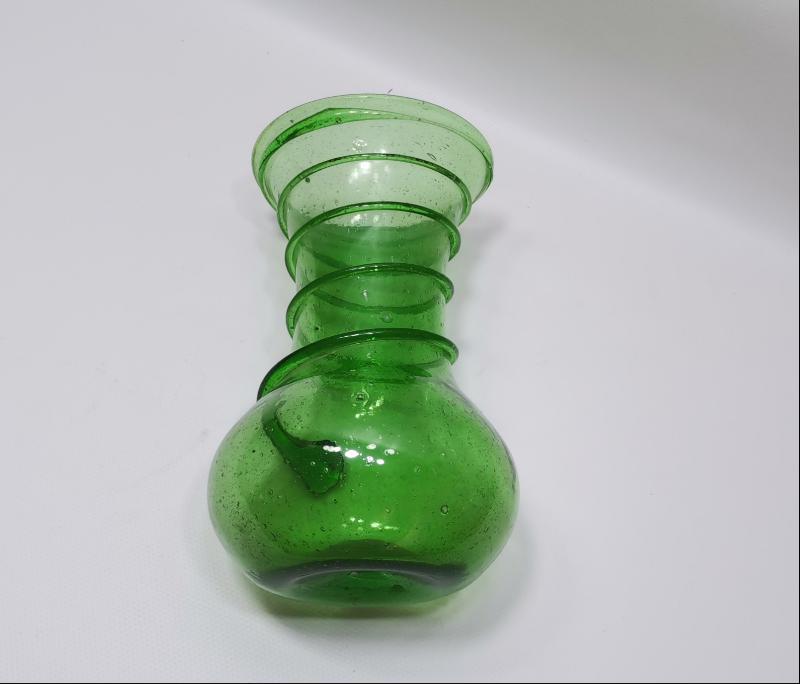 OSMANLI DÖNEMİ FARKLI FORMDA KOPARMA CAM VAZO